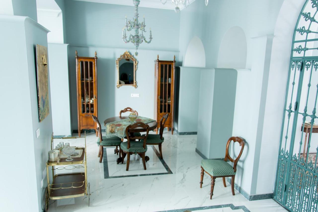 Casa Senorial Con Piscina. Casa Donna Isabel Konuk evi Peñaflor Dış mekan fotoğraf